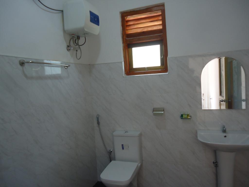טנגלה Chithra Homestay מראה חיצוני תמונה
