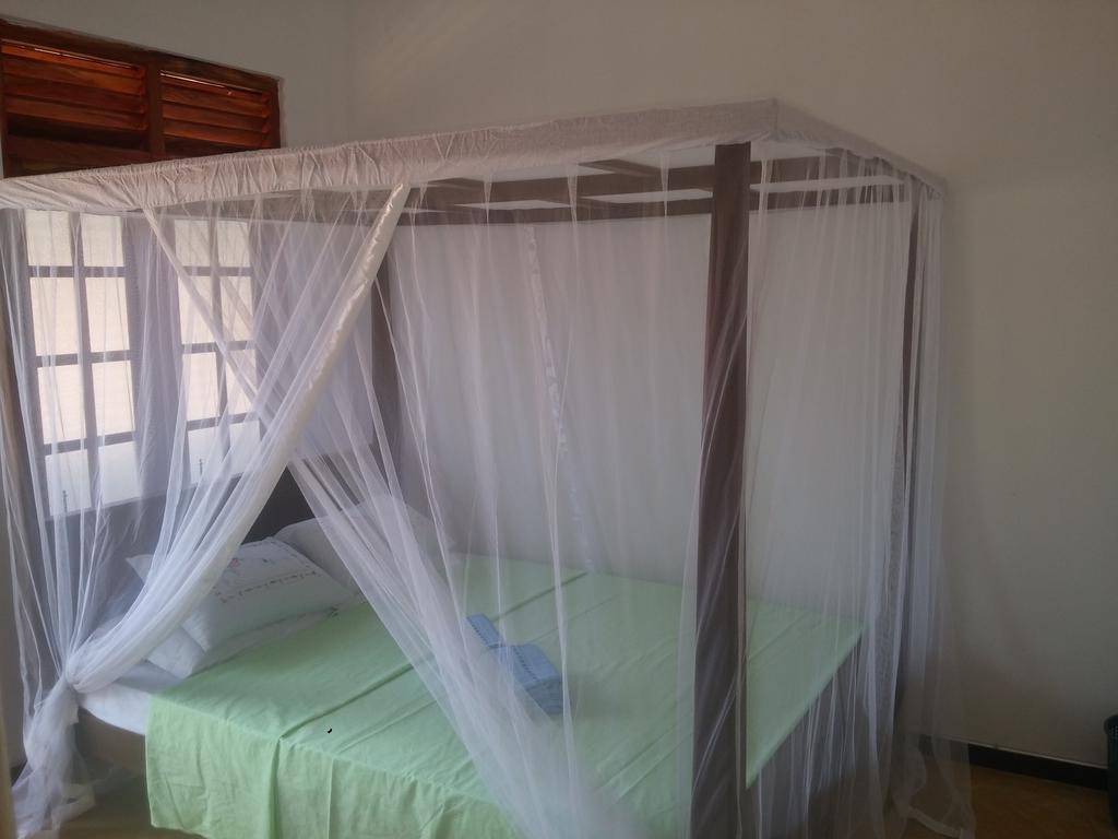טנגלה Chithra Homestay מראה חיצוני תמונה