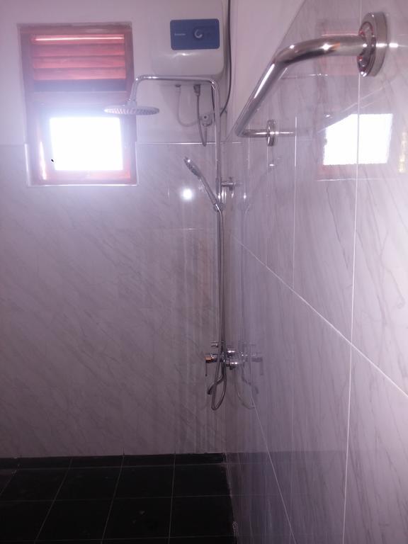 טנגלה Chithra Homestay מראה חיצוני תמונה