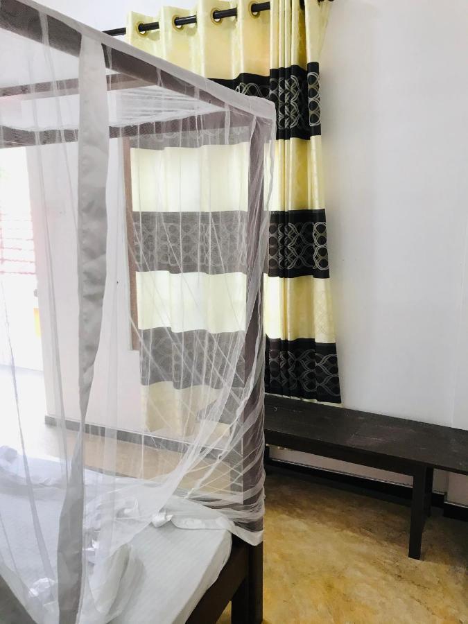 טנגלה Chithra Homestay מראה חיצוני תמונה